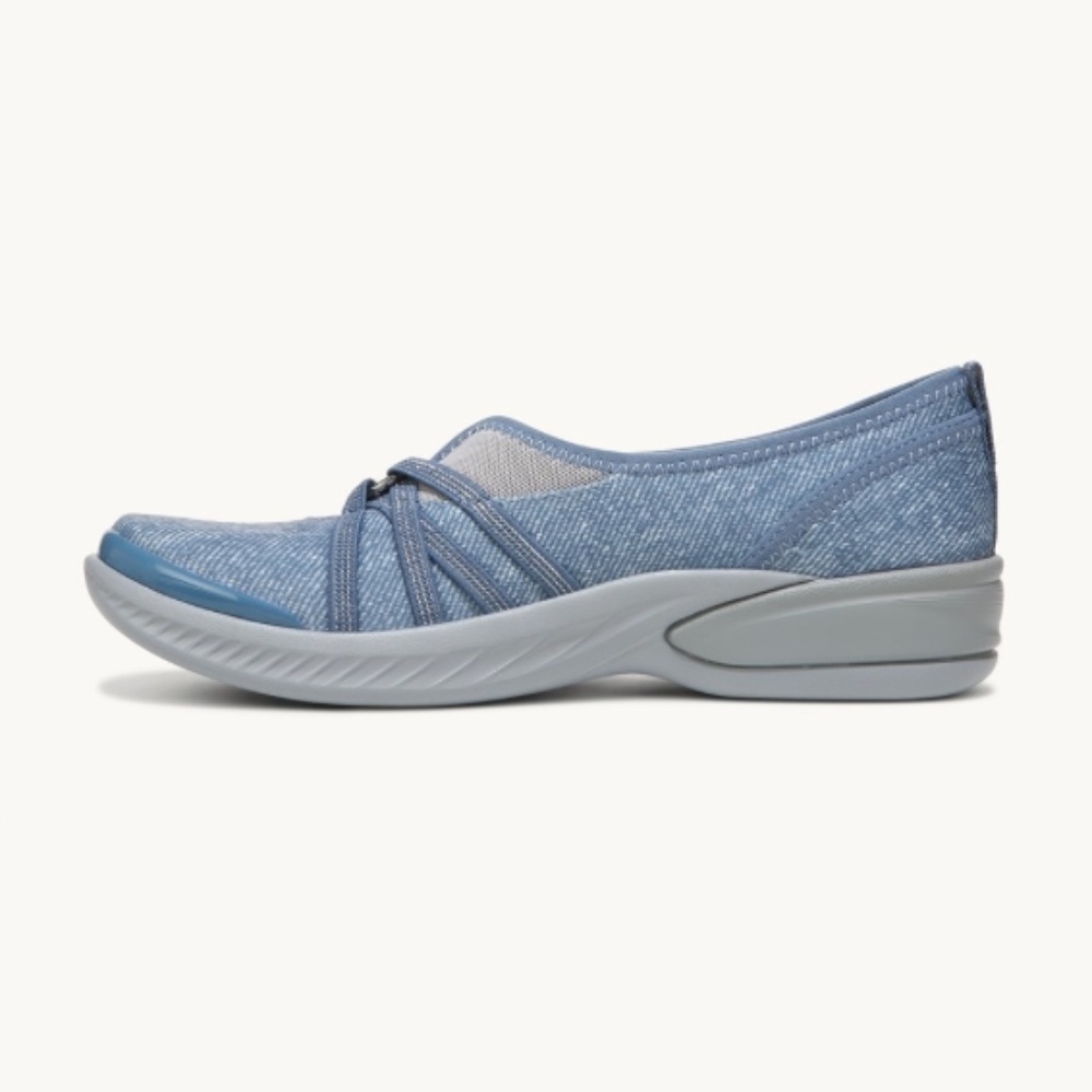 Bzees Women's Niche Slip On - Picture 8 of 8